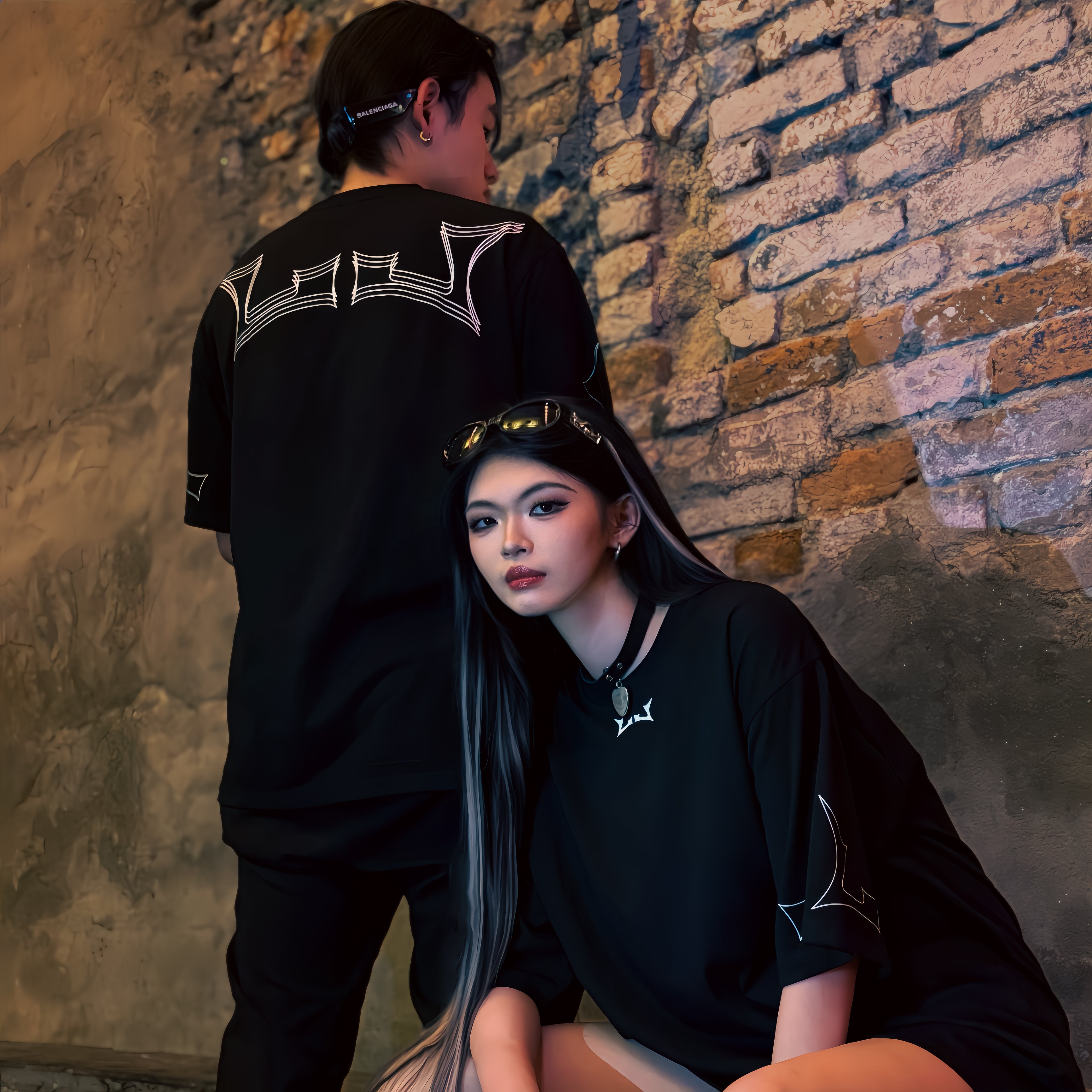 Stacked Logo Oversized Tee | Black