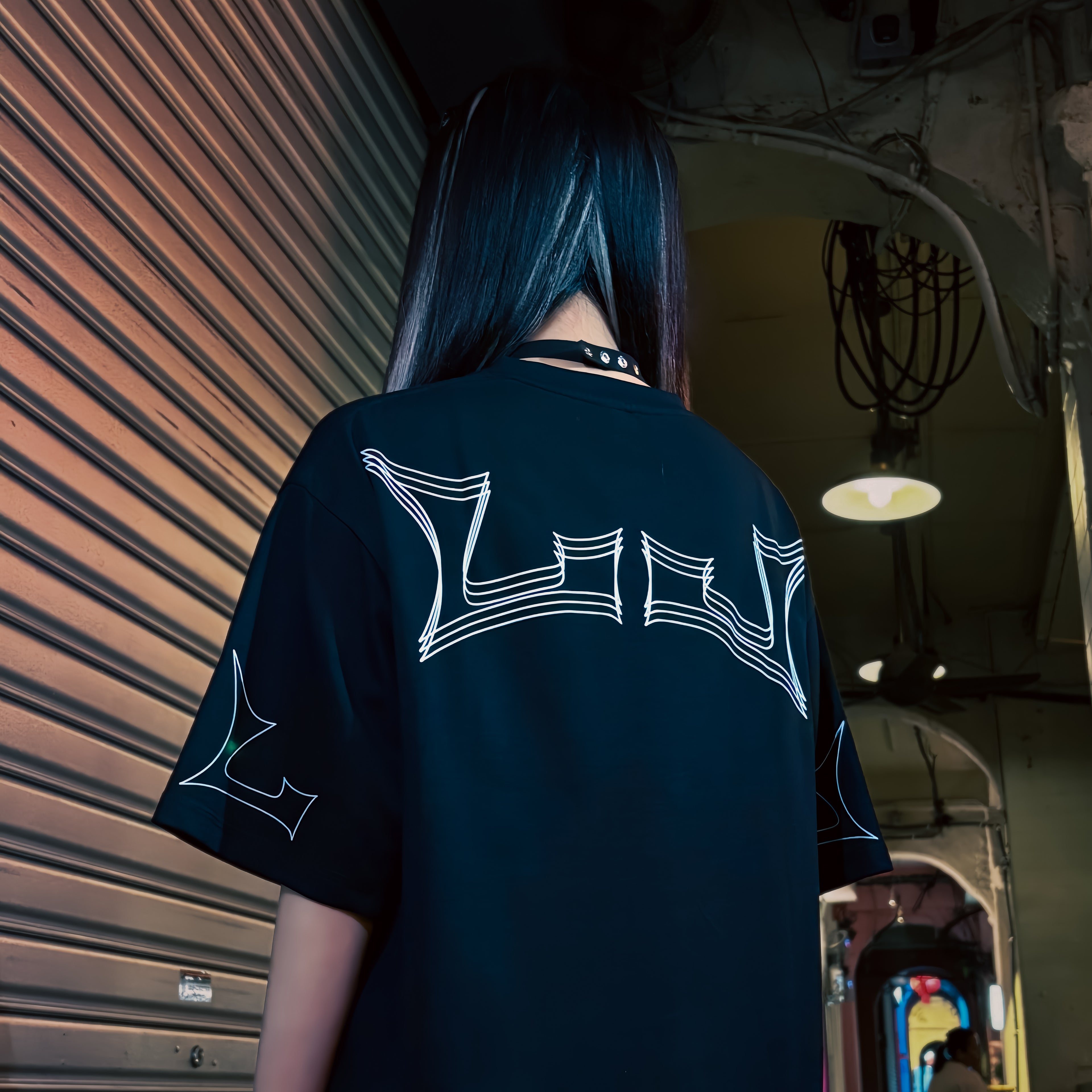 Stacked Logo Oversized Tee | Black