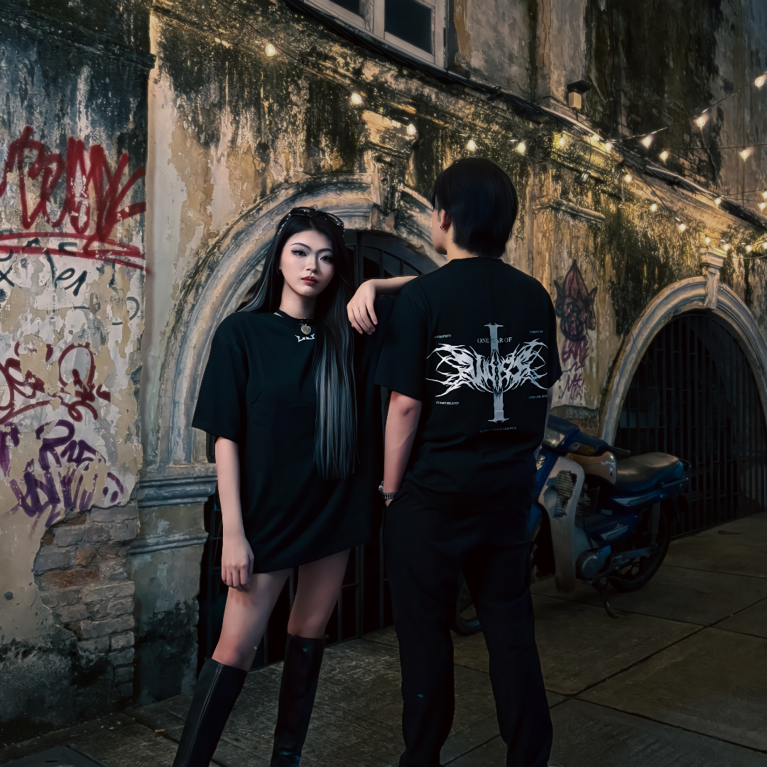 "One Year of Wubs" Oversized Tee | Black