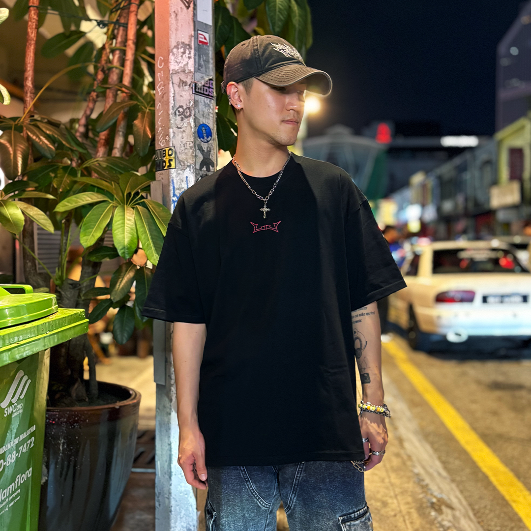 "Not a DJ But I Know How to Dance" Oversized Rave Tee | Black